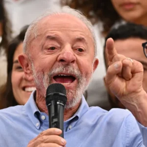 Pacote de Benefícios de Lula Soma Quase R$ 300 Bilhões, Alerta Instituição Fiscal