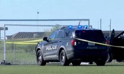Mulher atropela e mata duas pessoas em partida de futebol no Kansas