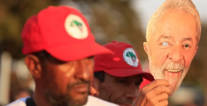 Líder do MST na Bahia é acusado de espalhar desinformação sobre exigências do Incra